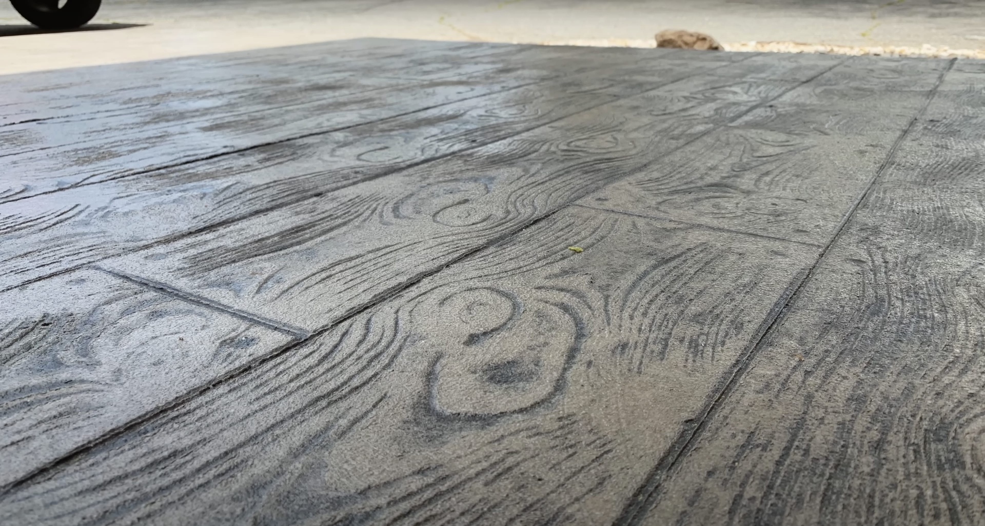 Concrete sidewalk installation Mt Vernon VA - decorative concrete walkway finish